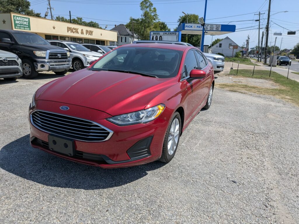 2020 Ford Fusion SE